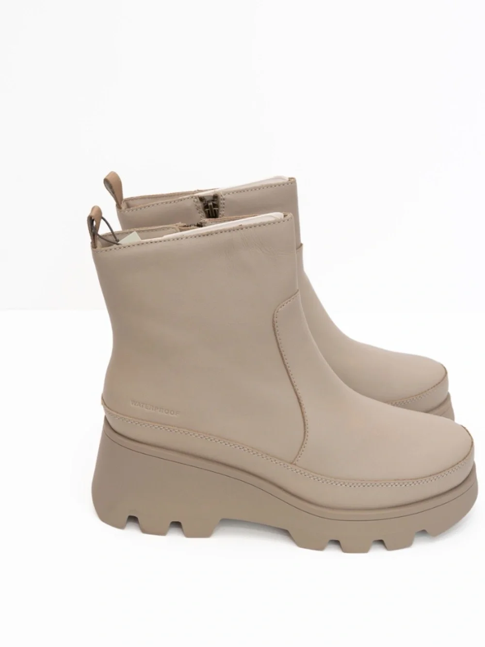 Cougar - Villa Waterproof Leather Wedge Boots